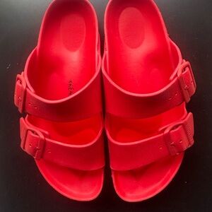 Woman’s Birkenstock Sandals